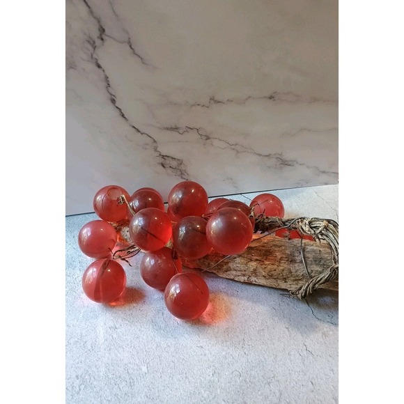 Vintage MCM Magenta Pink‎ Large Lucite Grape Cluster On Drift Wood Fragile State - Picture 2 of 8